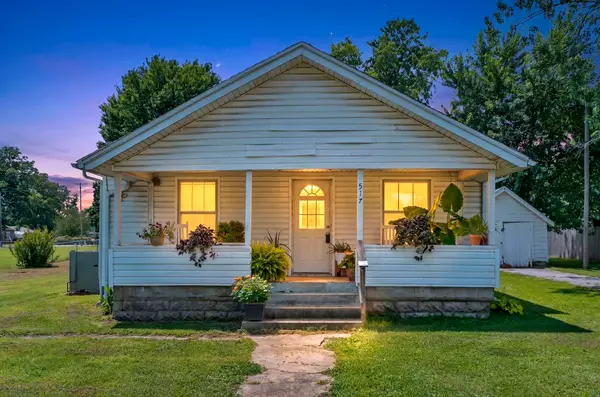 517 S Missouri Street, Marionville, MO 65705