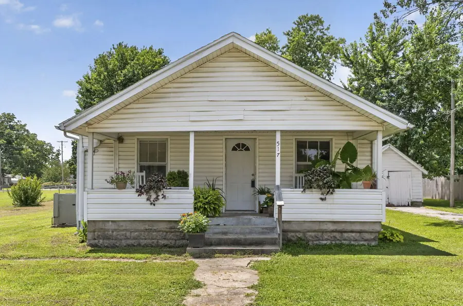 517 S Missouri Street, Marionville, MO 65705 - #2