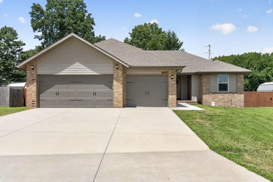 505 S Forest Lane, Republic, MO 65738 - #3