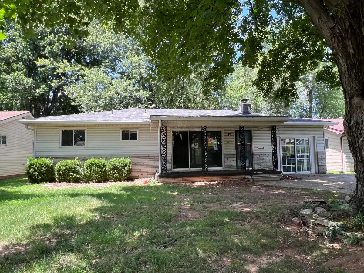 1949 S Broadway Avenue, Springfield, MO 65807 - #1