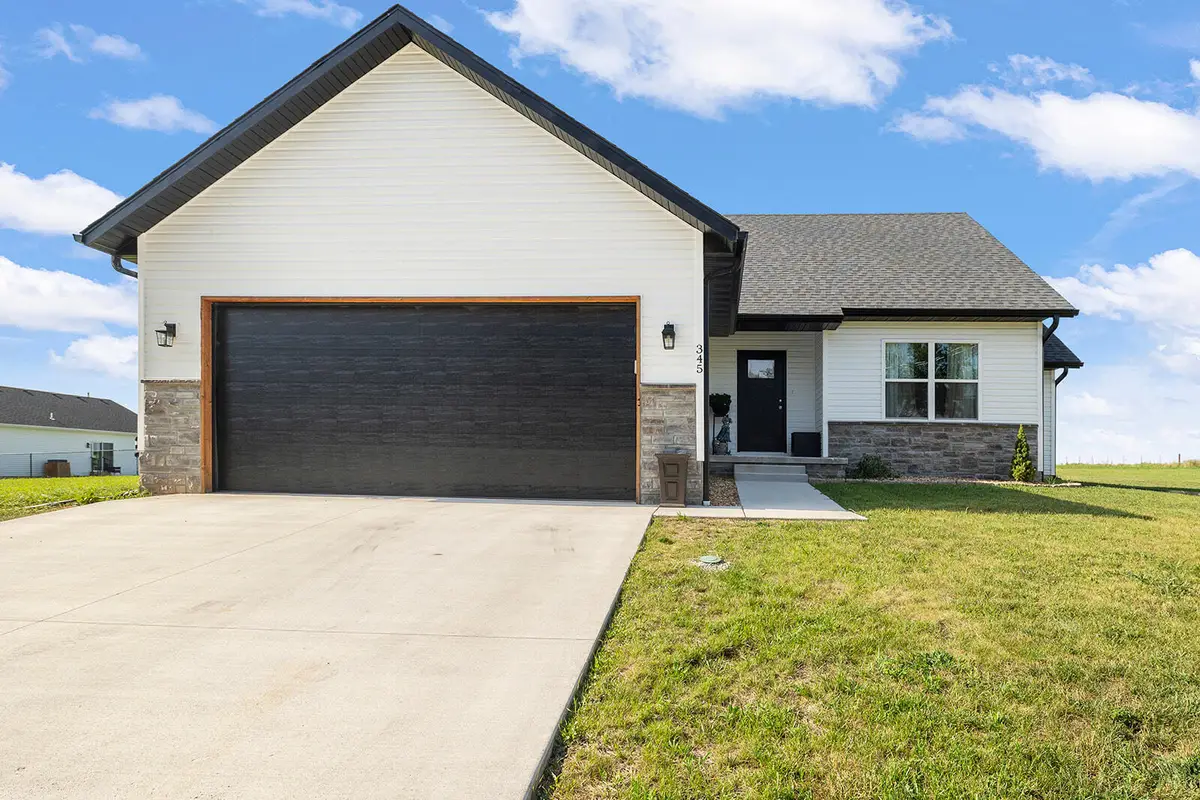 345 Division Street, Sparta, MO 65753 - #1