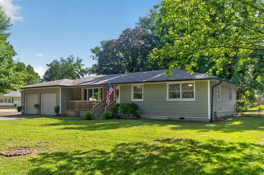 515 Grand Street, Monett, MO 65708 - #2