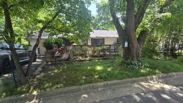 23 Burgoyne Street, West Plains, MO 65775