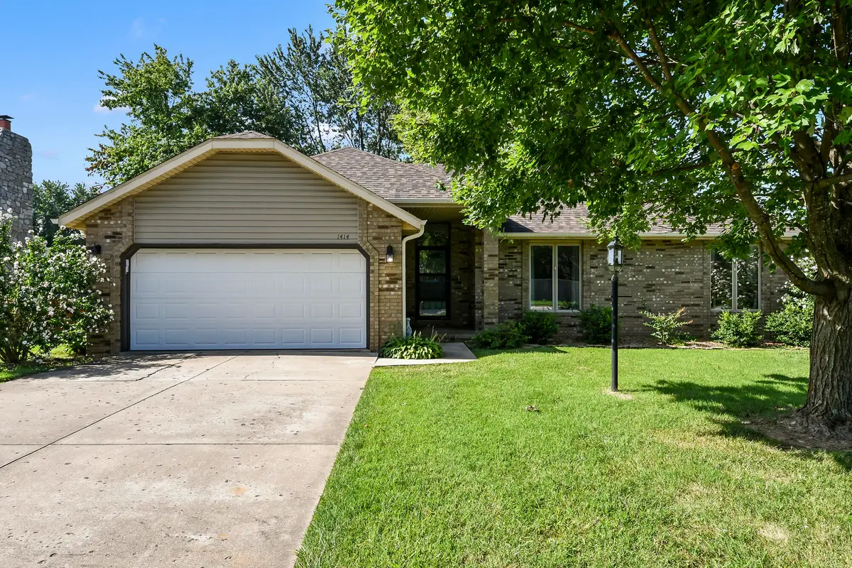 1414 E Arlington Street, Springfield, MO 65803 - #1