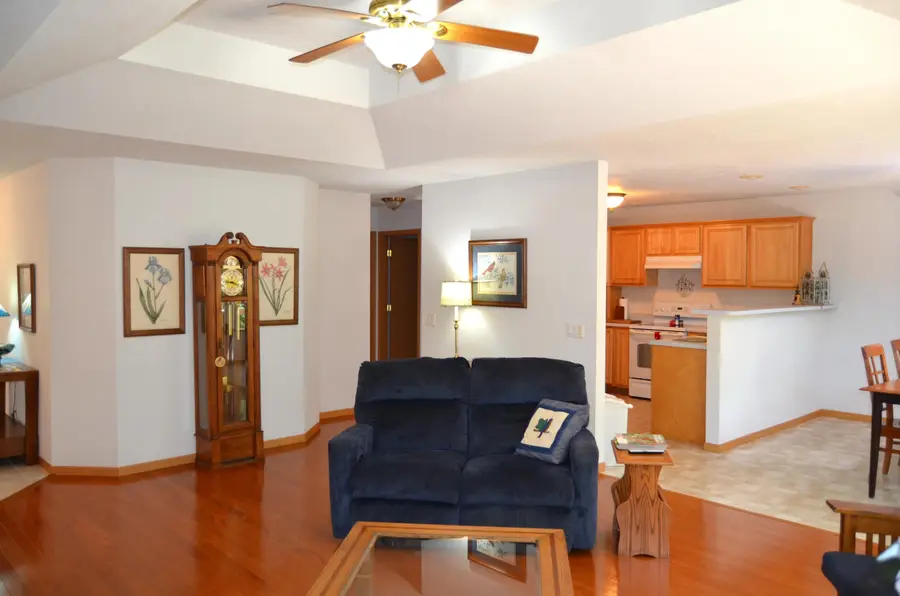 160 Micahs Xing, Reeds Spring, MO 65737 - #2