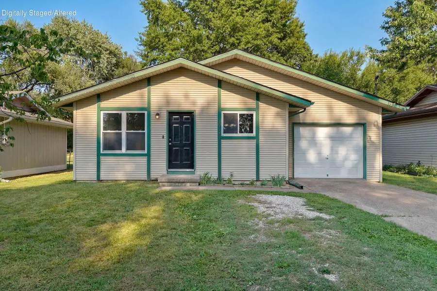 2728 N Summit Avenue, Springfield, MO 65803 - #2