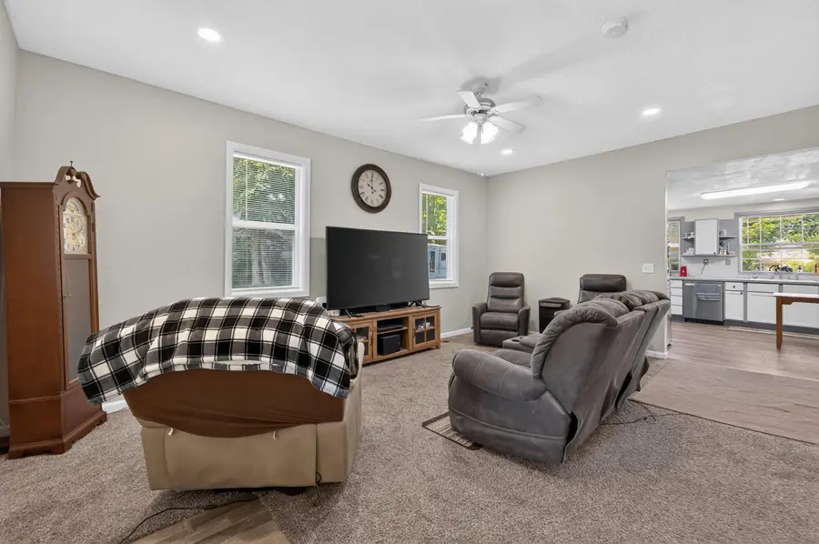 1911 N Benton Avenue, Springfield, MO 65803 - #3