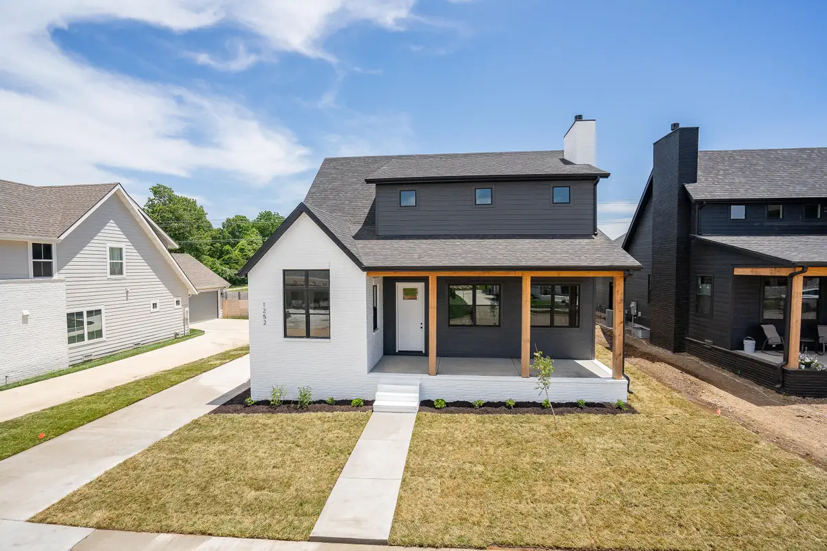 2190 E Will Street, Republic, MO 65738 - #1
