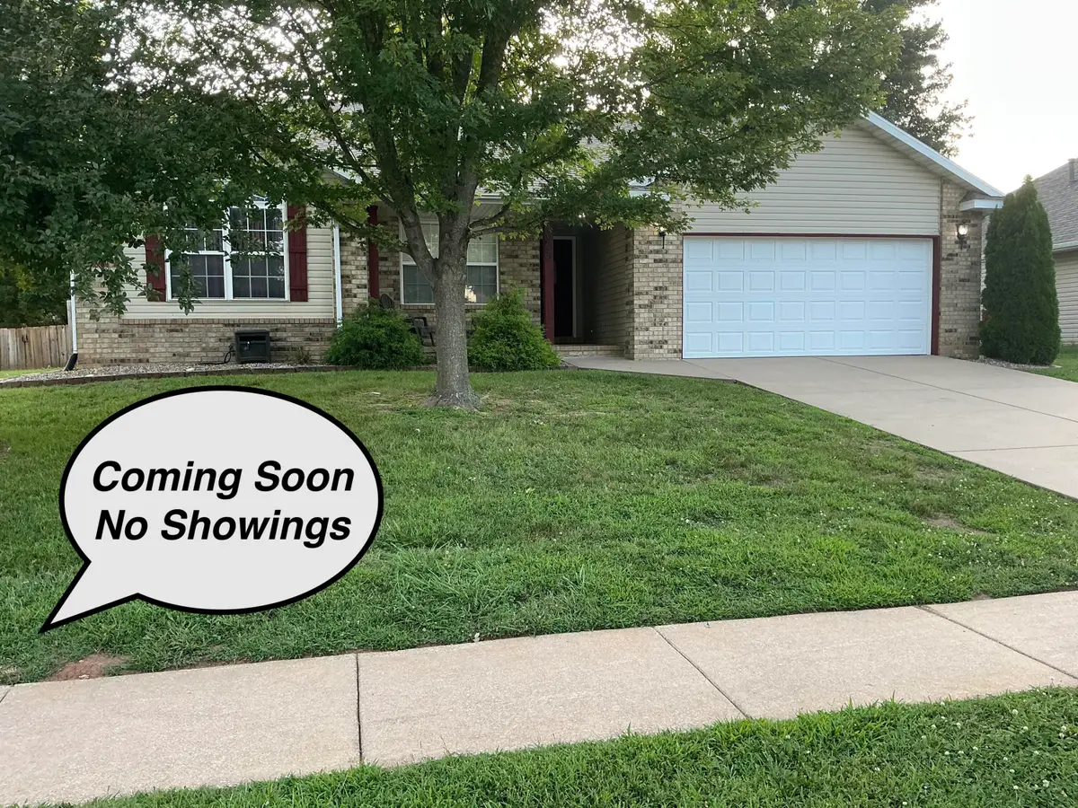 1673 S Fisk Avenue, Springfield, MO 65802 - #1
