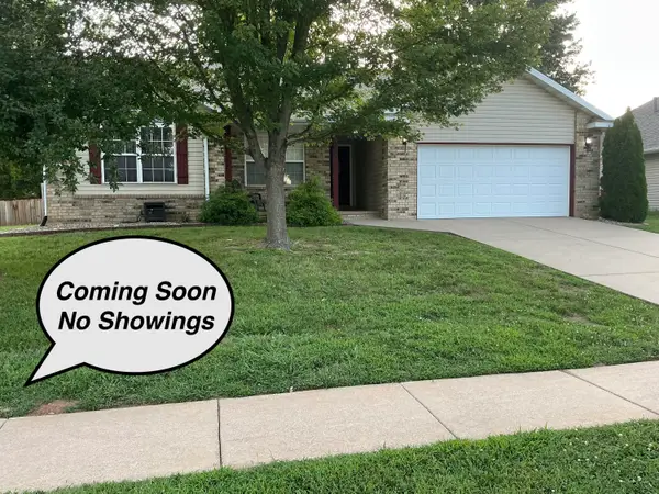 1673 S Fisk Avenue, Springfield, MO 65802