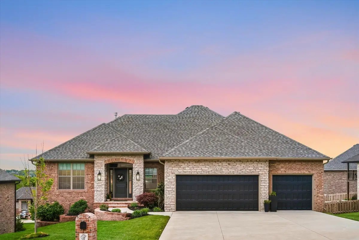 1632 W Gaslight Drive, Springfield, MO 65810 - #1