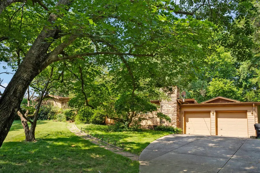 4235 S Windermere Avenue, Springfield, MO 65804 - #2