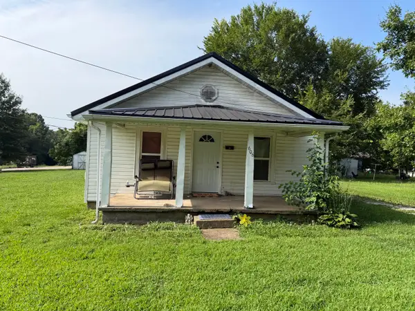 606 Park Street, Willow Springs, MO 65793