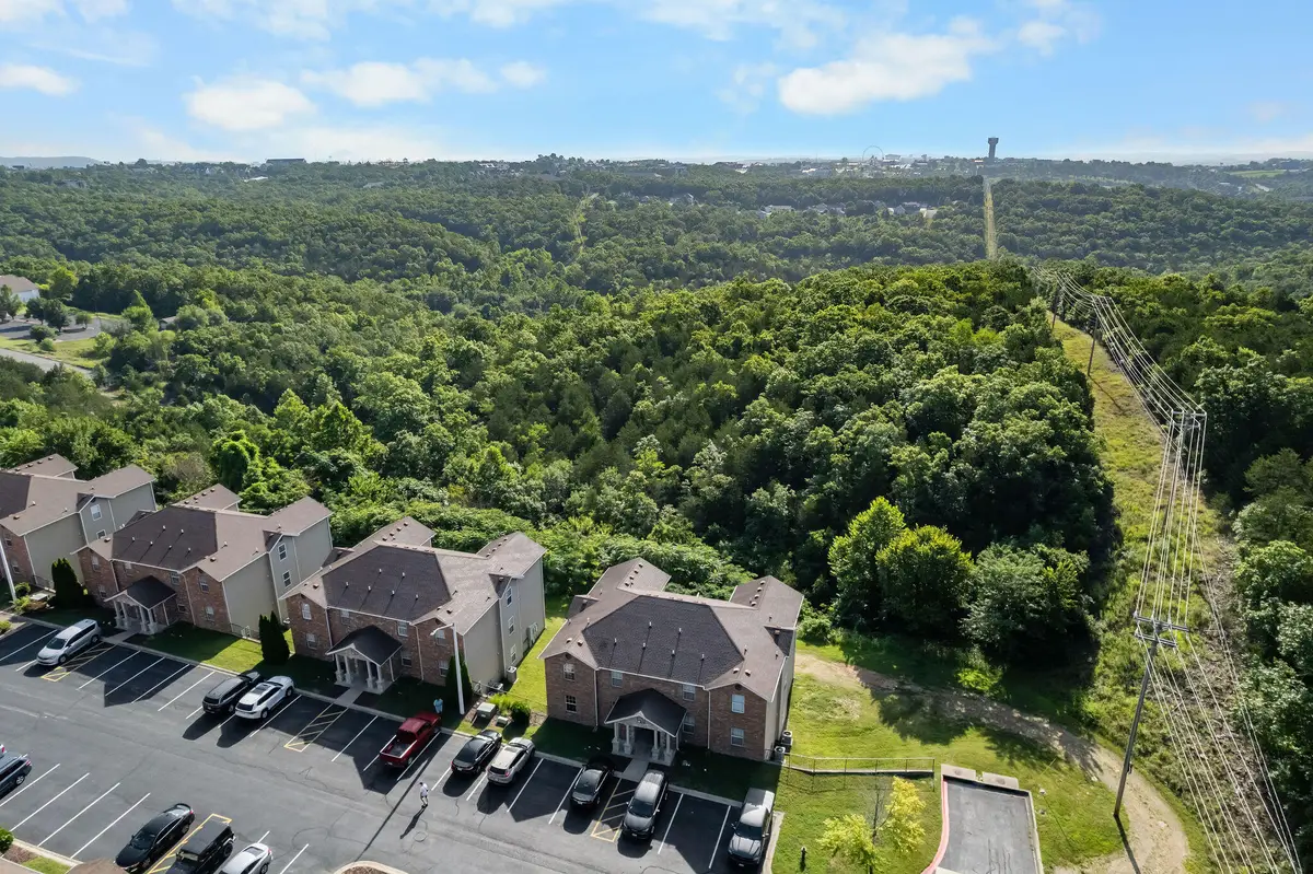 2919 Vinyards Parkway #2, Branson, MO 65616 - #1
