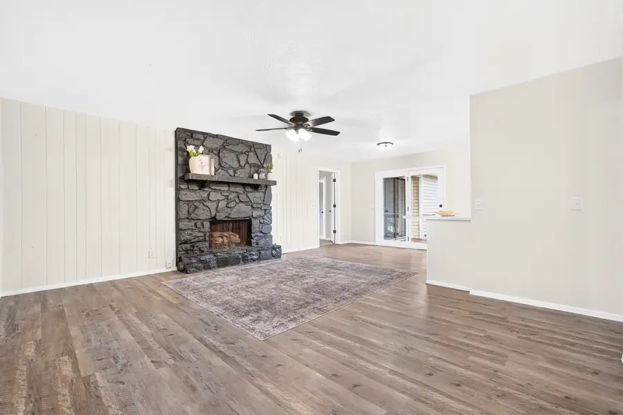 5328 S Allen Avenue, Battlefield, MO 65619 - #3