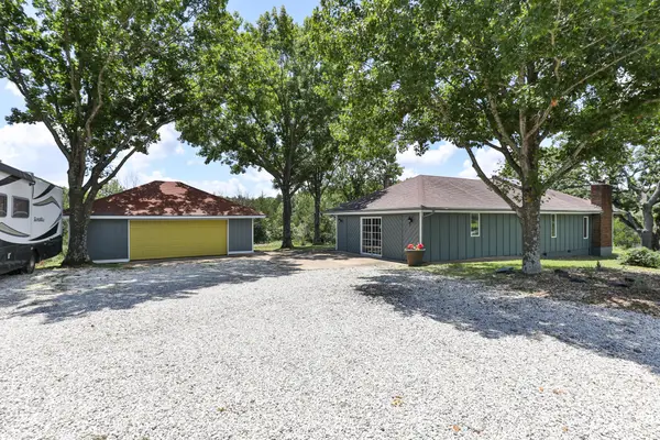 24127 Shadow Lake Drive, Wheatland, MO 65779