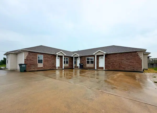 1860-70-80 S Pike Avenue, Bolivar, MO 65613
