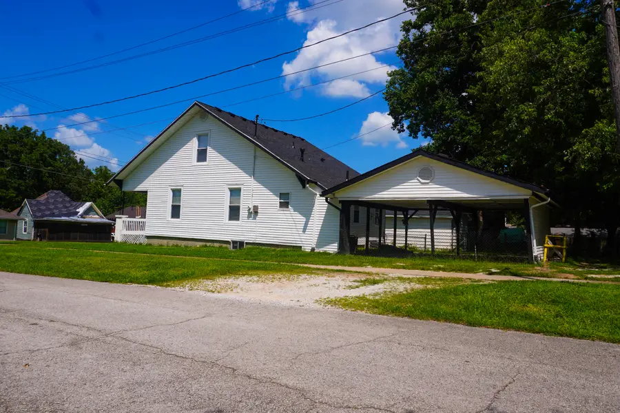 1230 W Atlantic Street, Springfield, MO 65803 - #2