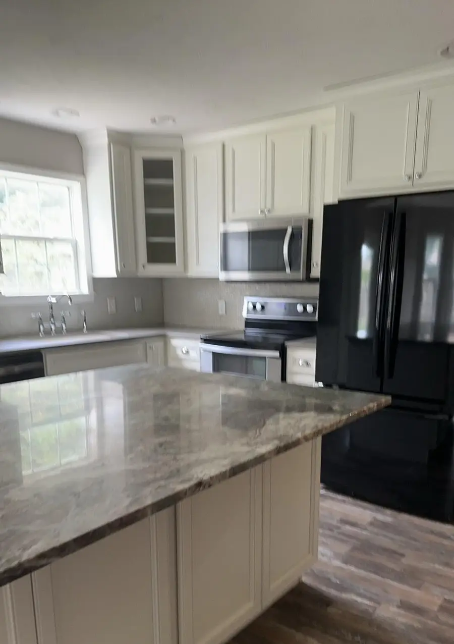 204 N Maplecrest Drive, Nixa, MO 65714 - #3