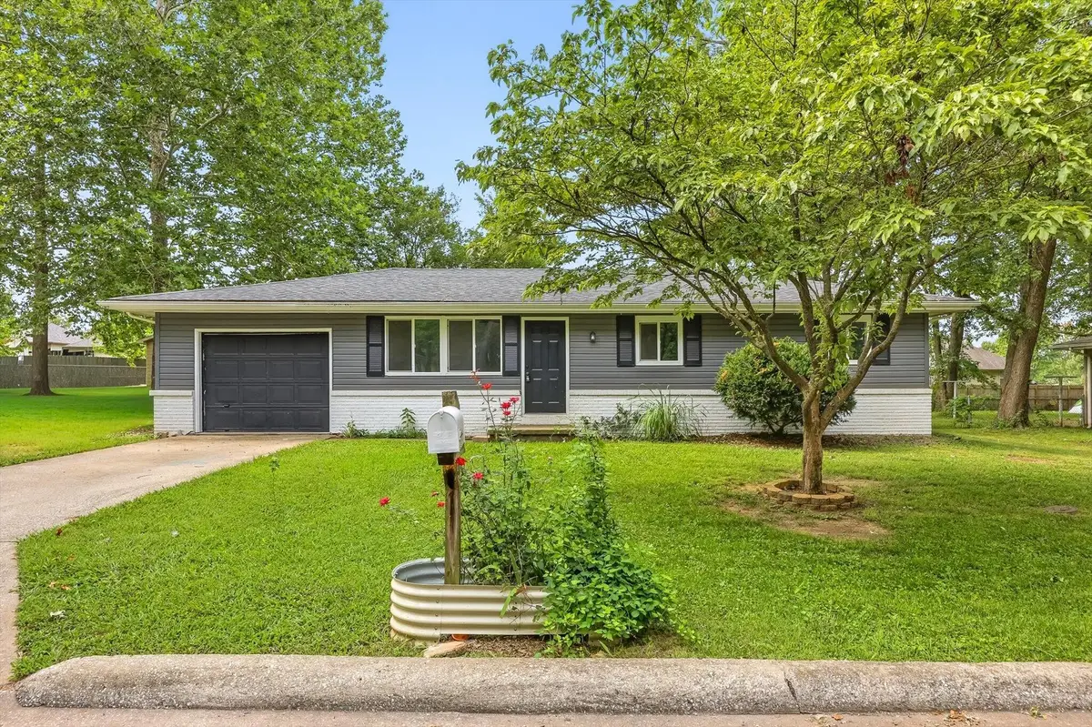1516 E Rosewood Street, Republic, MO 65738 - #1