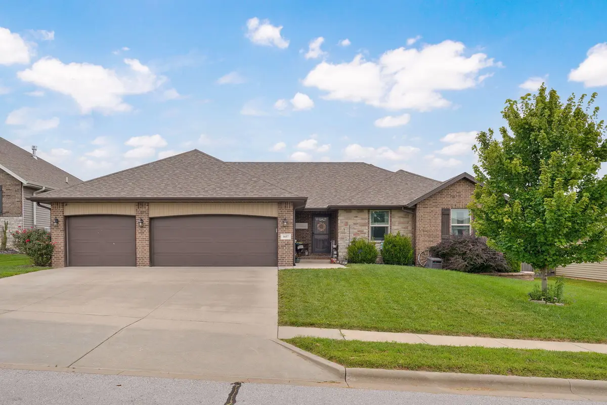1657 N Kingfisher Drive, Nixa, MO 65714 - #1