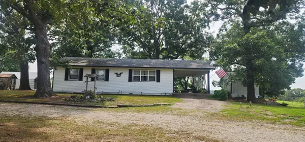 4109 State Highway 90, Washburn, MO 65772