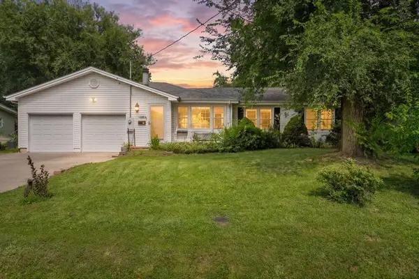 438 S Belcrest Avenue, Springfield, MO 65802