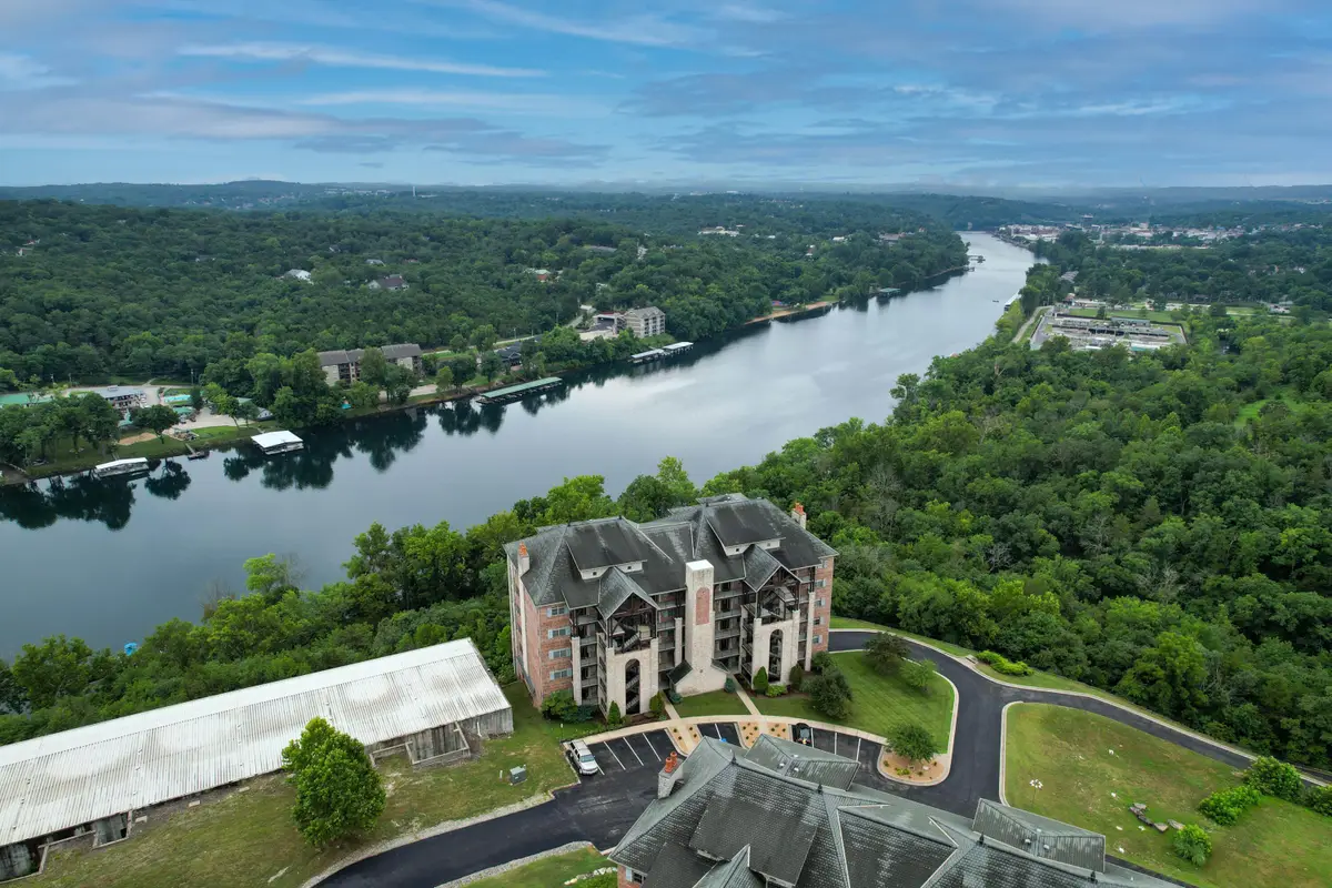 3103 Riverstone Drive, Branson, MO 65616 - #1