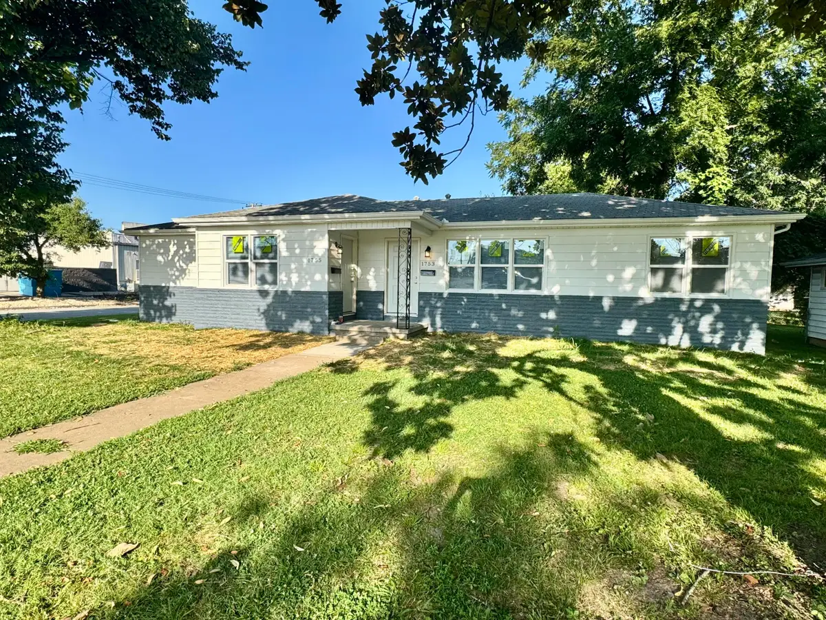 1755 S Montebello Avenue, Springfield, MO 65807 - #1