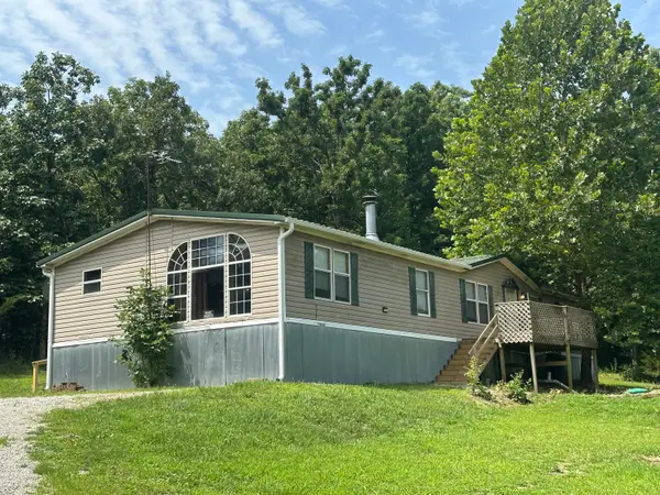 2655 Fays Lane, Mountain Grove, MO 65711