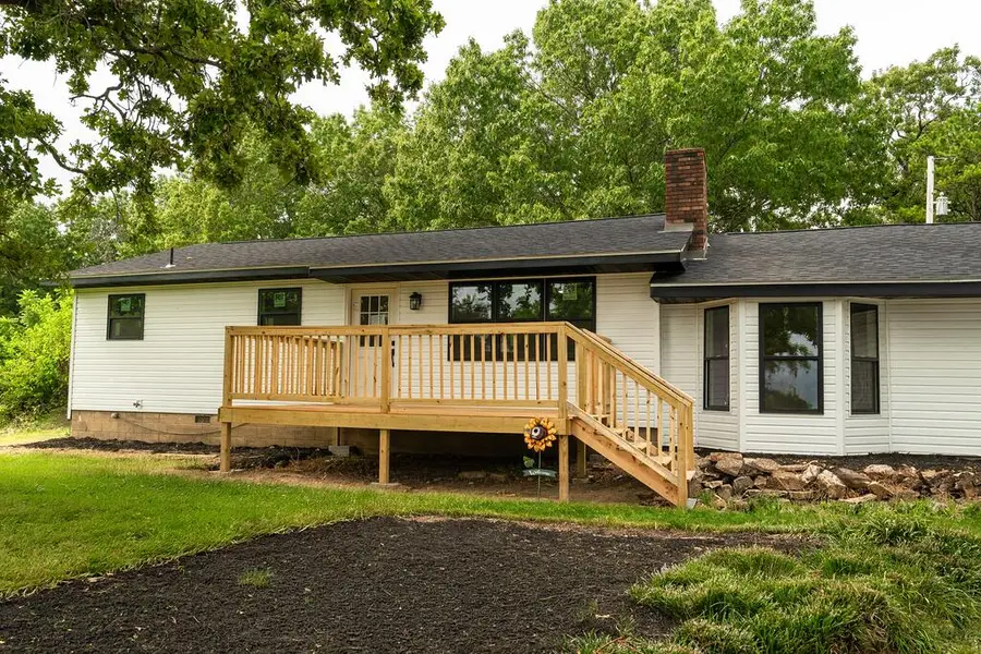 3235 Ozark Street, West Plains, MO 65775 - #2