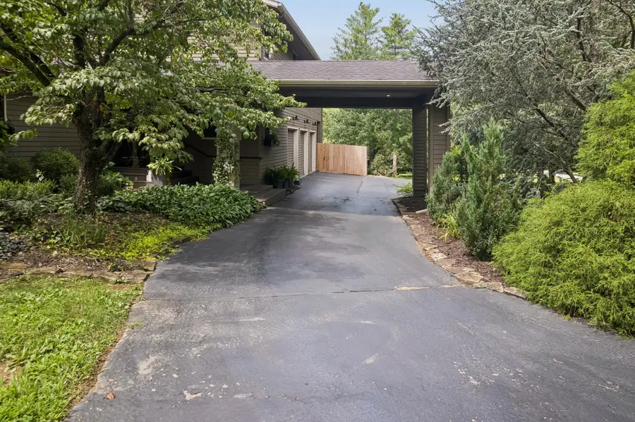 4550 E Bannister Road, Springfield, MO 65809 - #3