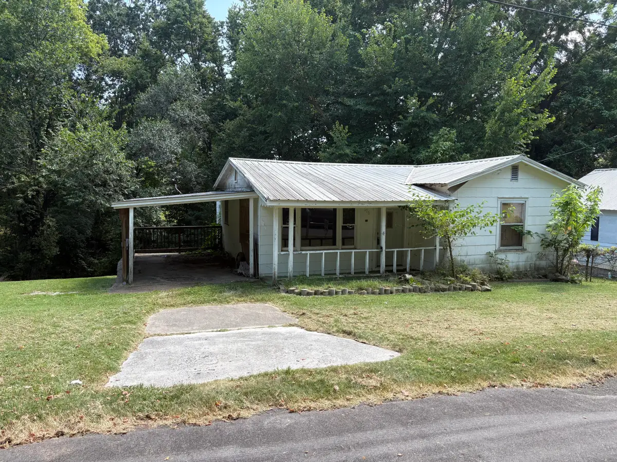 306 E Georgia Street, Ozark, MO 65721 - #1