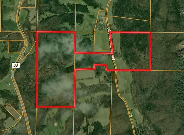 135 Hc 2, Squires, MO 65755