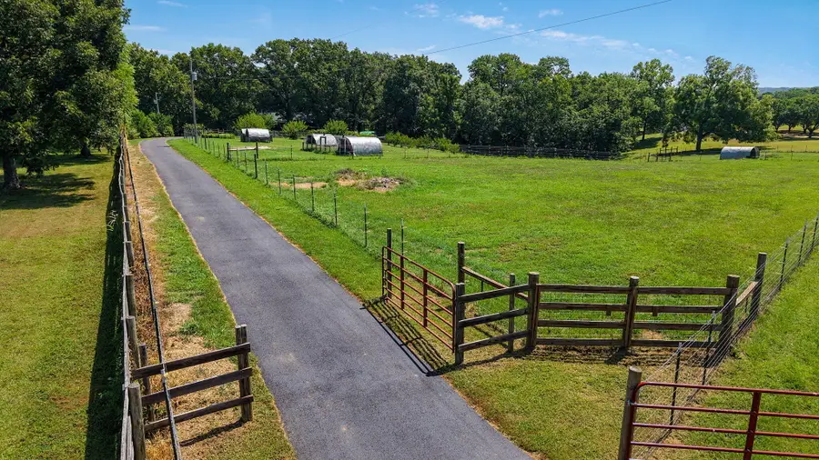 1627 W Riverbluff Lane, Nixa, MO 65714 - #3