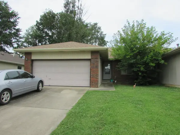 3439 S Geri Court, Springfield, MO 65807