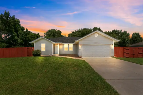 3355 W Nichols Street, Springfield, MO 65803