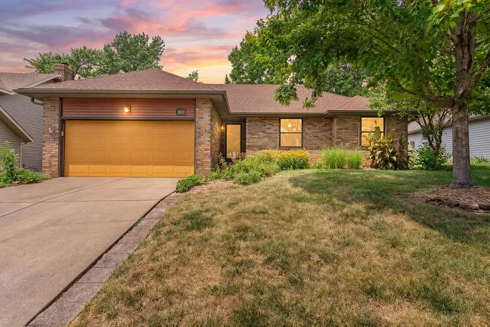 3837 S Parklane Avenue, Springfield, MO 65807 - #1