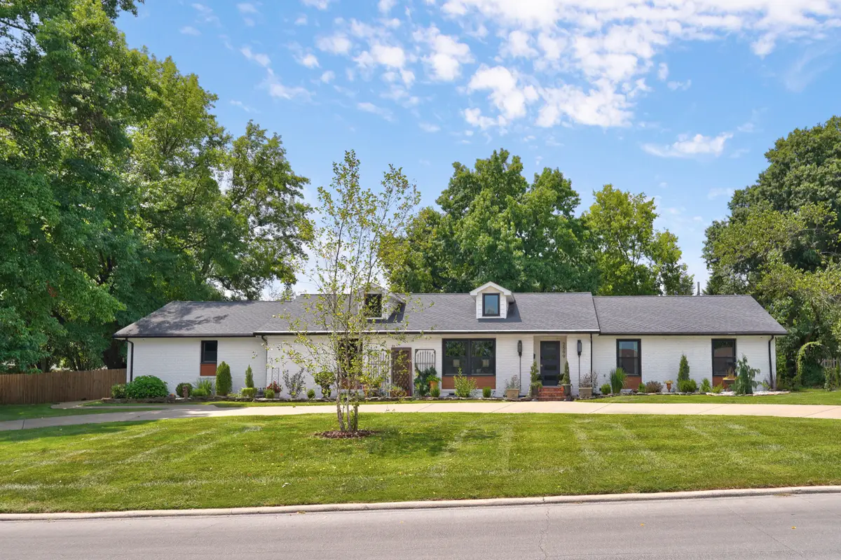 2599 S Skyline Drive, Springfield, MO 65804 - #1