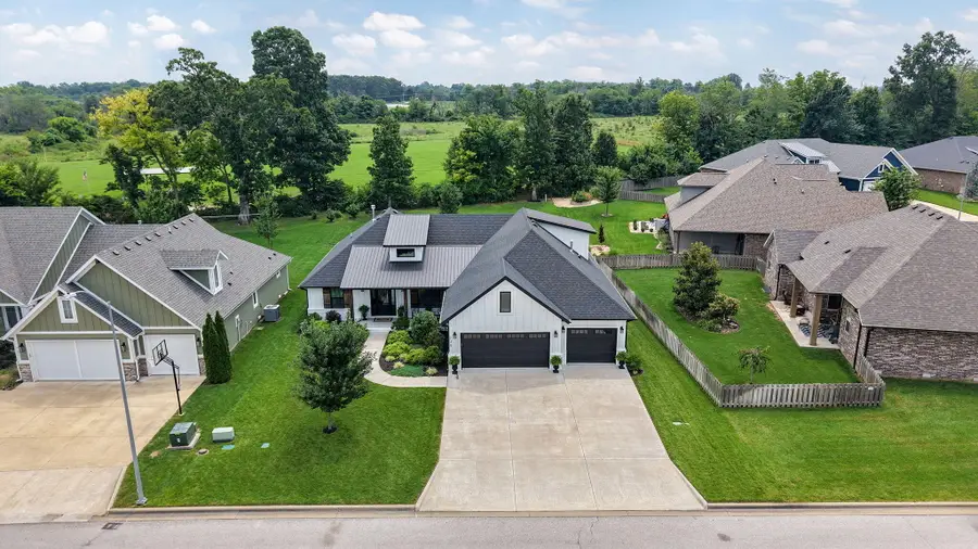 739 N Fox Hill Circle, Nixa, MO 65714 - #2