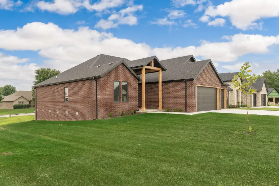 5048 E Swale Court, Springfield, MO 65802 - #3