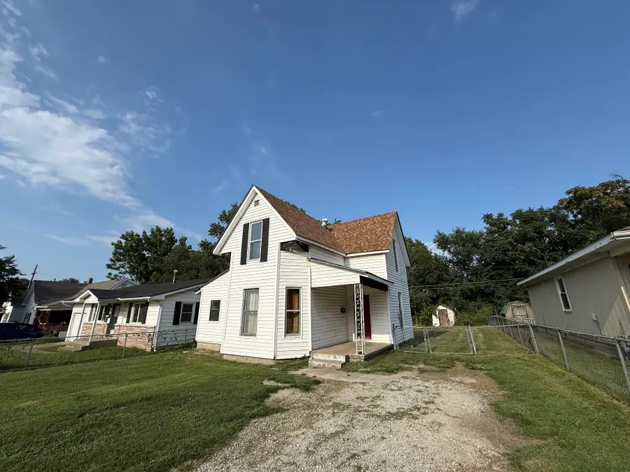 2336 N Ramsey Avenue, Springfield, MO 65803 - #2