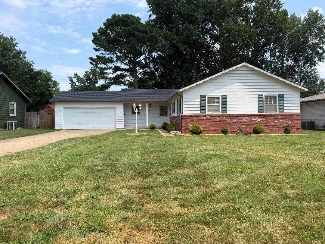 2516 S Rogers Avenue, Springfield, MO 65804 - #1