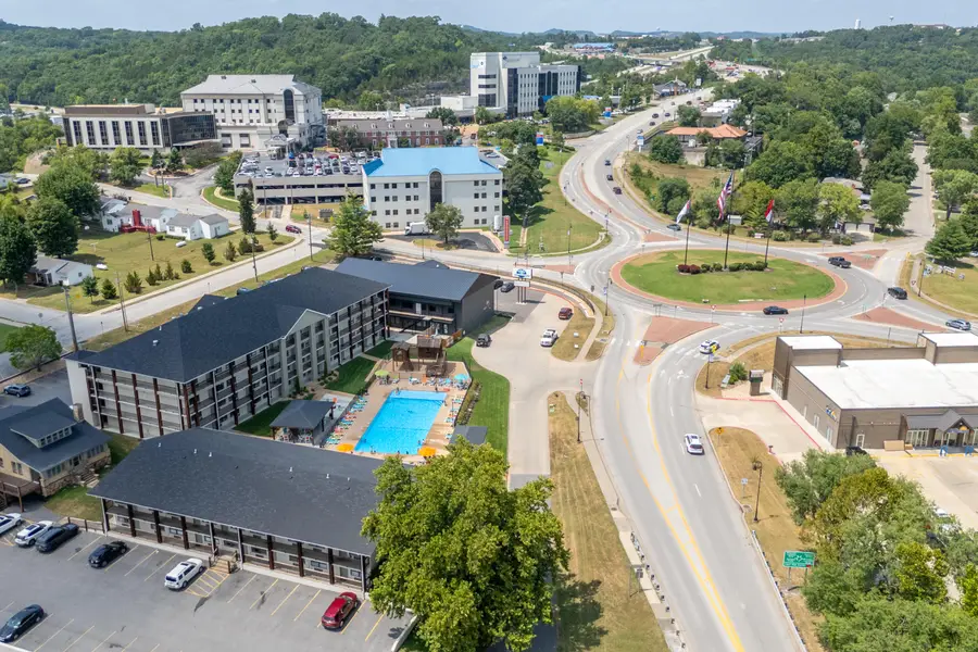 403 Veterans Boulevard #401, Branson, MO 65616 - #3