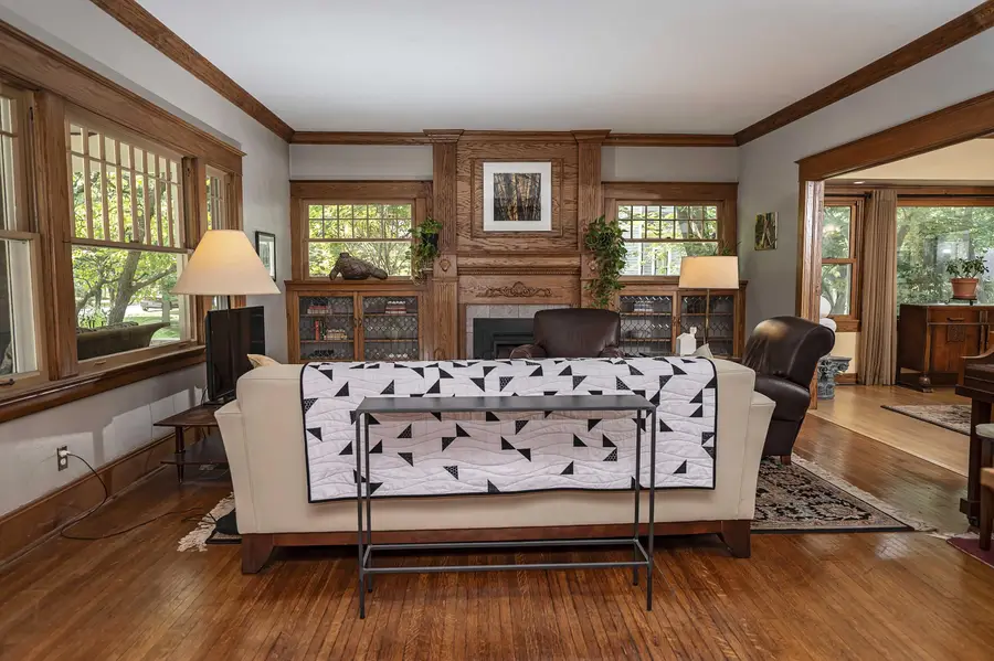 941 S Pickwick Avenue, Springfield, MO 65804 - #2