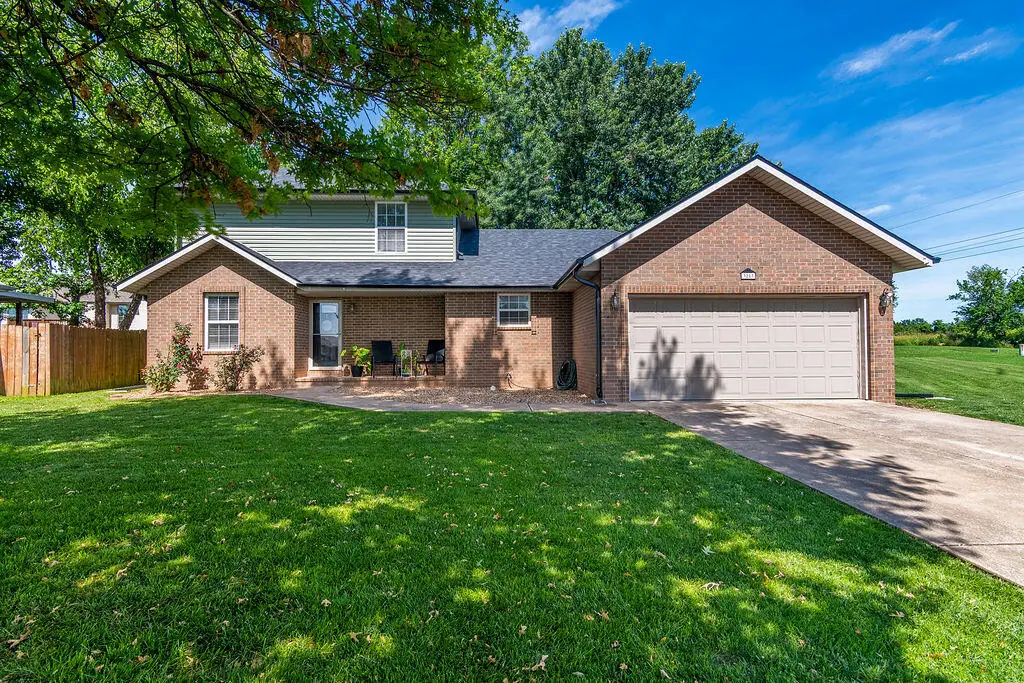3283 N Nixon Avenue, Springfield, MO 65803 - #1