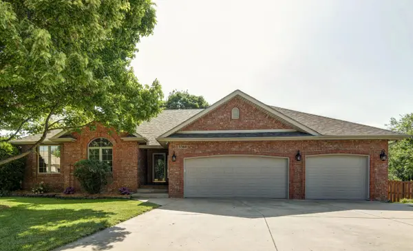 3560 W Edgewood Court, Springfield, MO 65807
