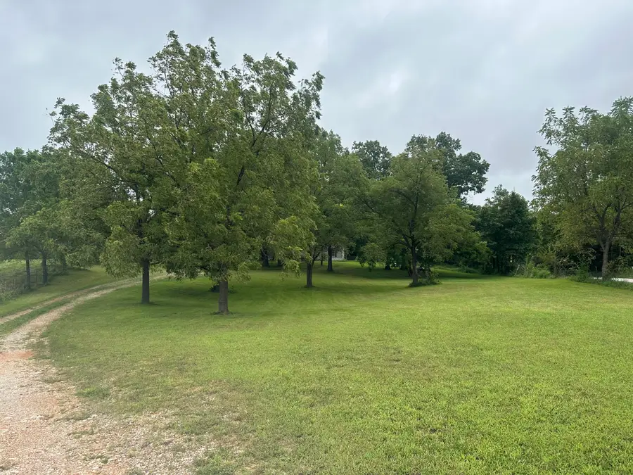 3827 Gravel Point Road, Mountain Grove, MO 65711 - #3