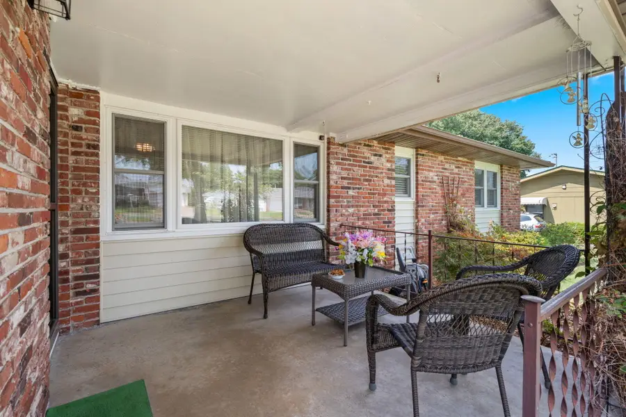 4006 W Juno Street, Springfield, MO 65802 - #3