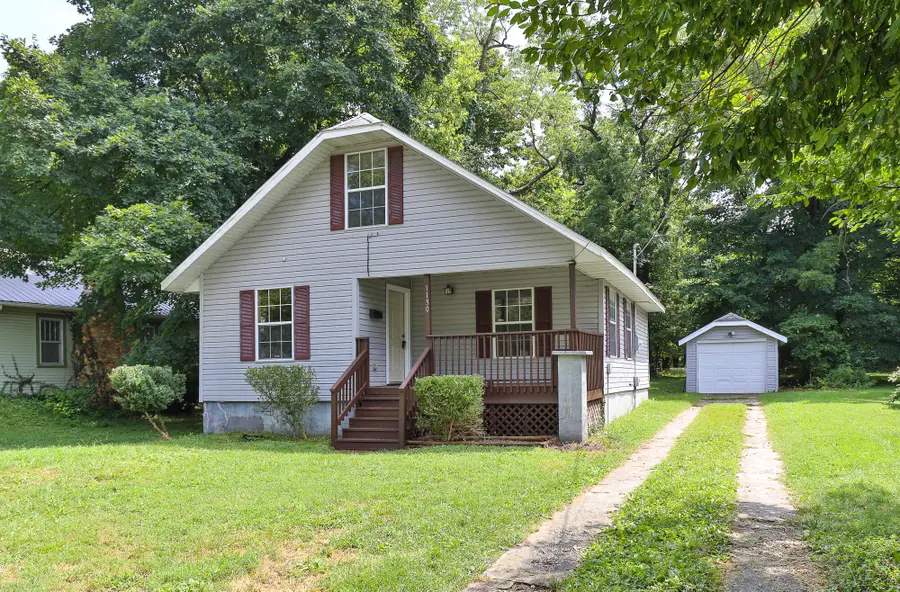 1130 S Crutcher Avenue, Springfield, MO 65804 - #2